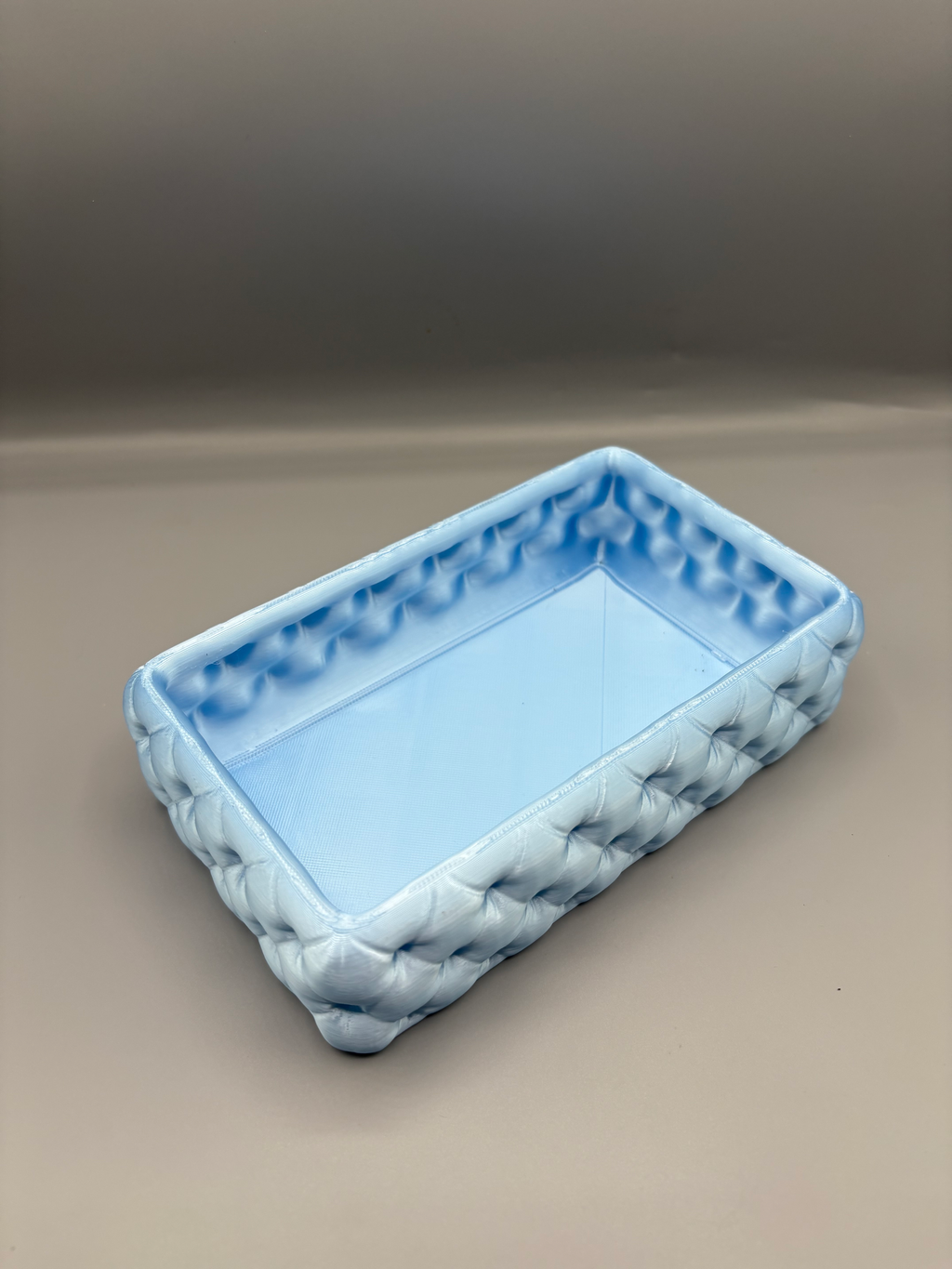 Quilted Vanity & Makeup Tray — example colour. Includes: One finished printed item; display accessories excluded. Approximate dimensions (Width × Depth × Height): 1 supplied: 177.8 × 108.5 × 46.6 mm.