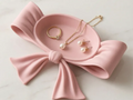 Draped Ribbon Bow Jewellery Tray — example colour. Includes: One finished item supplied; display accessories are excluded. Approximate dimensions (Width × Depth × Height): 1 supplied: 127 × 89 × 29.3 mm.