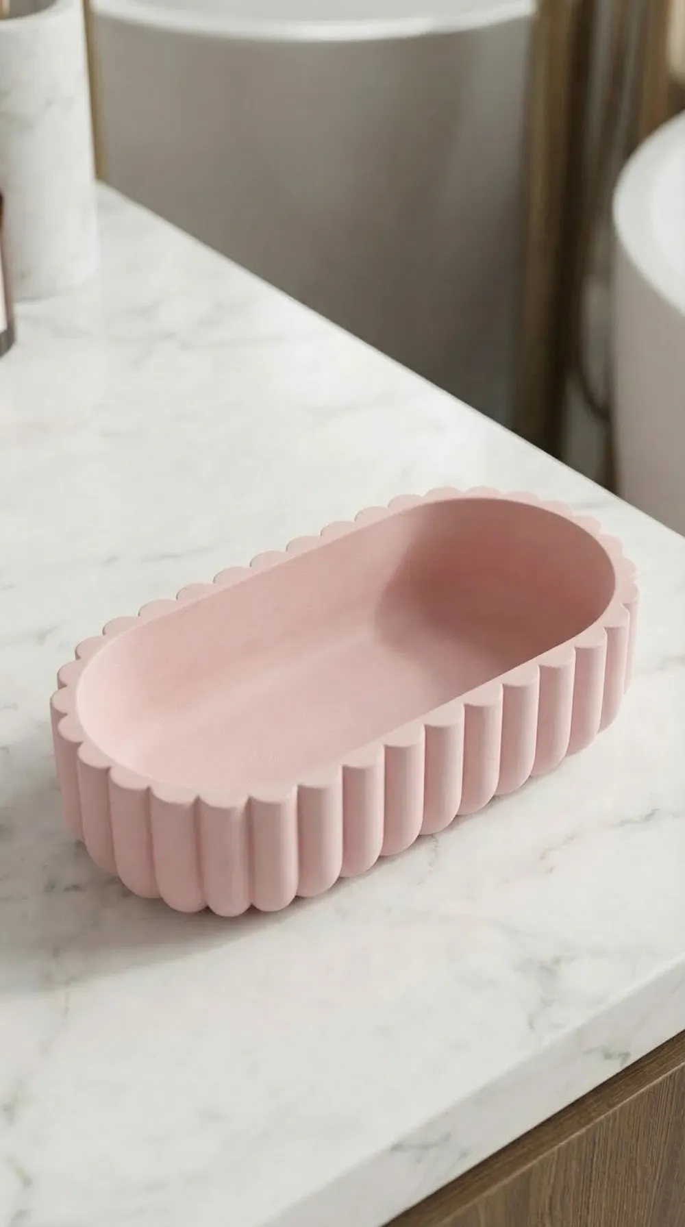 Scalloped Oval Vanity Catchall Tray — example colour. Includes: One finished item supplied; display accessories are excluded. Approximate dimensions (Width × Depth × Height): 1 supplied: 127 × 63 × 33.5 mm.