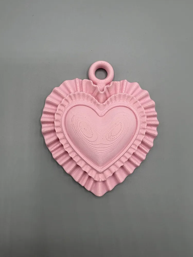 Layered Heart Hanging Ornament — example colour. Includes: One finished item supplied; display accessories are excluded. Approximate dimensions (Width × Depth × Height): 1 supplied: 100 × 87.9 × 16.5 mm.