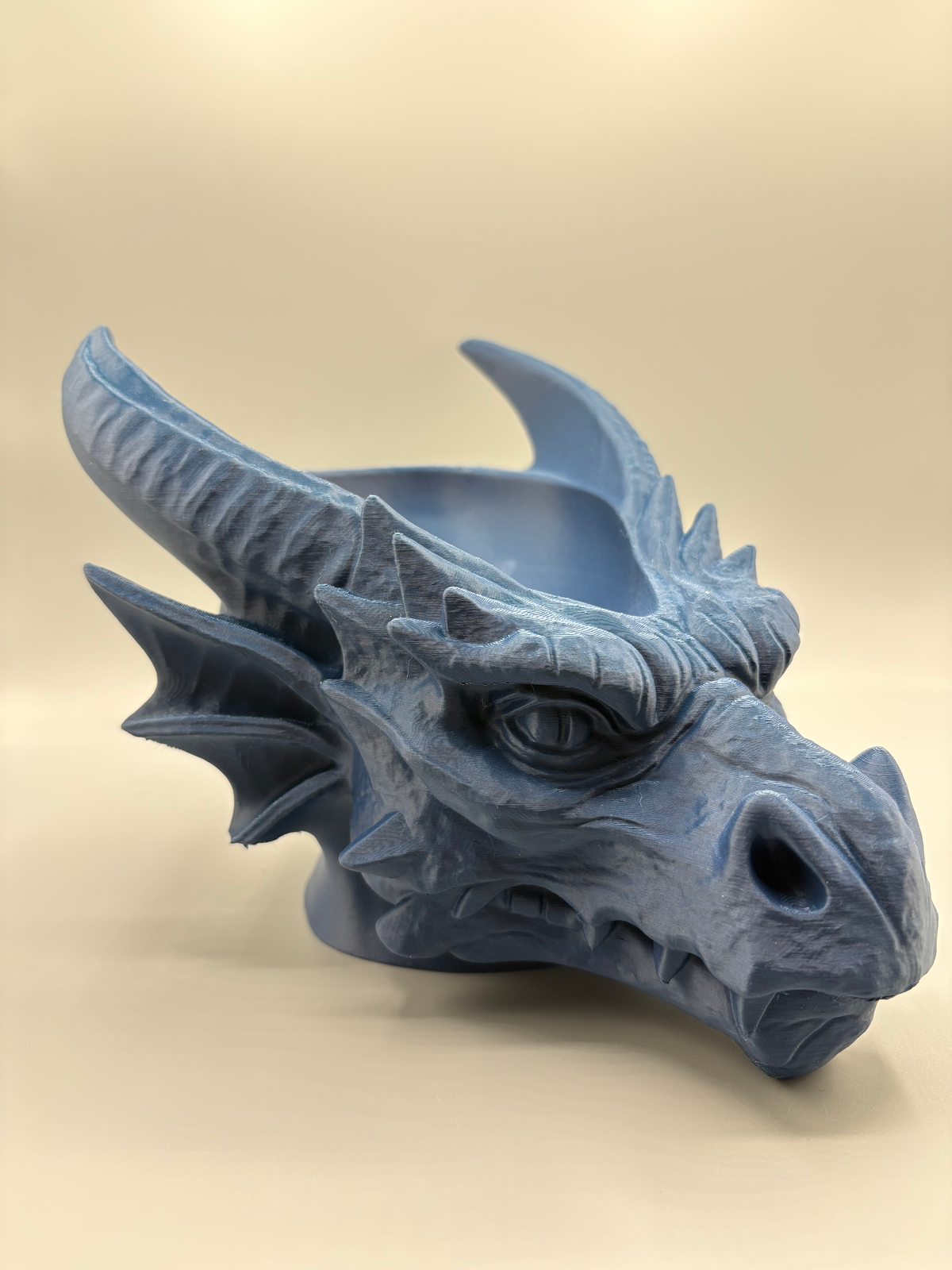 Detailed Dragon Head Catchall Bowl — example colour. Includes: One finished item supplied; display accessories are excluded. Approximate dimensions (Width × Depth × Height): 1 supplied: 213.1 × 170.1 × 152.4 mm.
