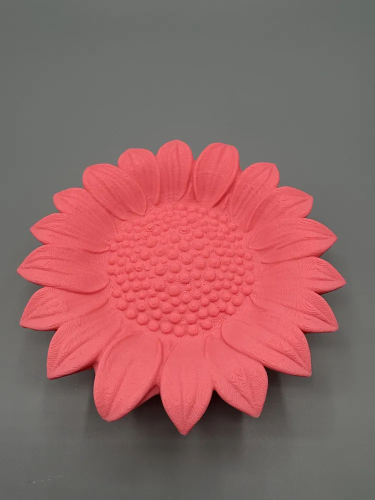 Sunflower Bloom Jewellery Tray — example colour. Includes: One finished item supplied; display accessories are excluded. Approximate dimensions (Width × Depth × Height): 1 supplied: 166.1 × 165.1 × 42.7 mm.