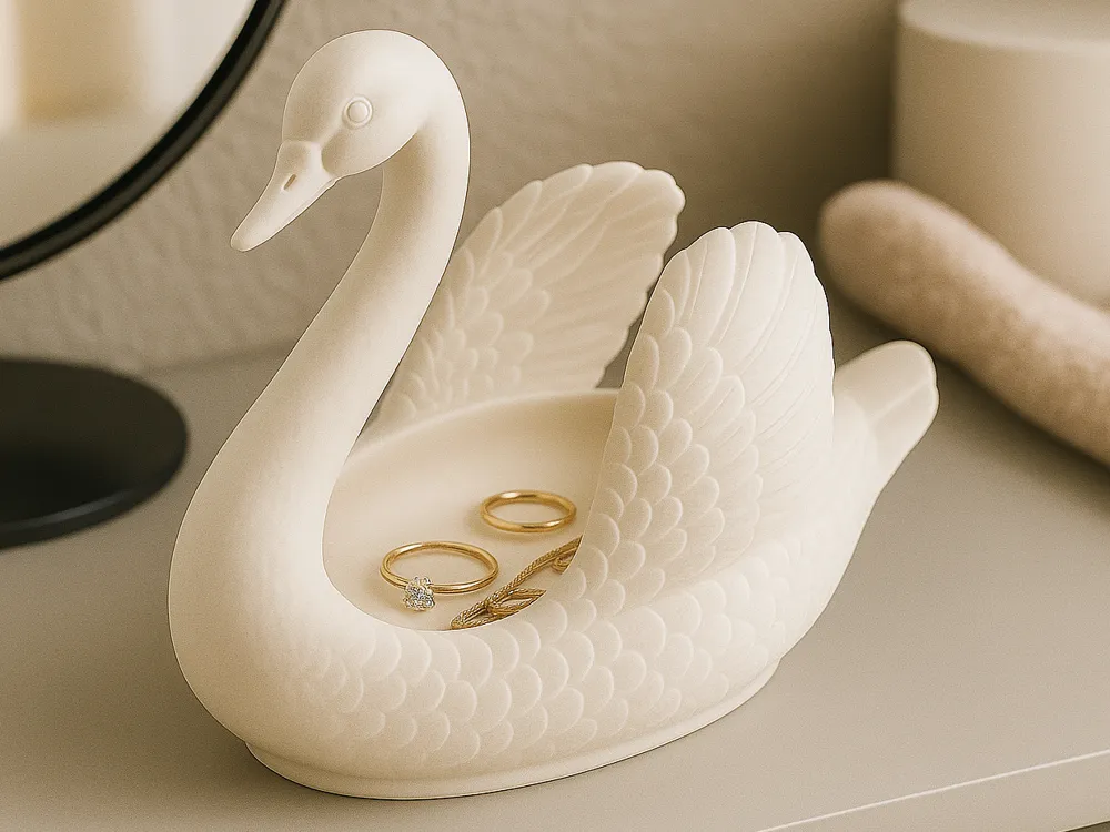 Swan Feather Jewellery Catchall Tray — example colour. Includes: One finished item supplied; display accessories are excluded. Approximate dimensions (Width × Depth × Height): 1 supplied: 164 × 93.9 × 124.7 mm.