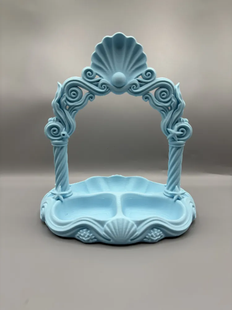 Pearl Seashell Arch Jewellery Organiser — example colour. Includes: One finished item supplied; display accessories are excluded. Approximate dimensions (Width × Depth × Height): 1 supplied: 165.5 × 126.1 × 177.8 mm.