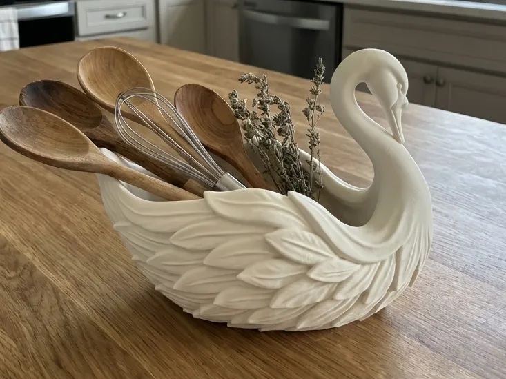 Swan Feather Utensil & Storage Caddy — example colour. Includes: One finished item supplied; display accessories are excluded. Approximate dimensions (Width × Depth × Height): 1 supplied: 192.5 × 110 × 155.9 mm.