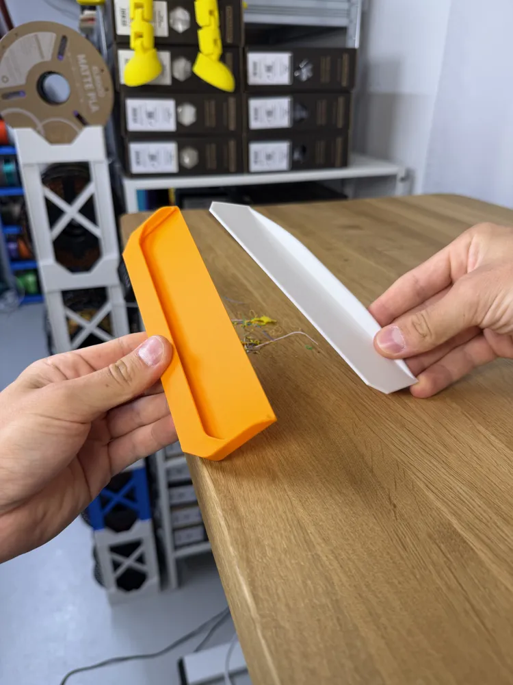 Mini Counter Cleaner — example colour. Includes: one mini counter cleaner. Approximate dimensions (Width × Depth × Height): 1 supplied: 190 × 10.6 × 50 mm; 1 supplied: 185.6 × 11.8 × 47.8 mm.