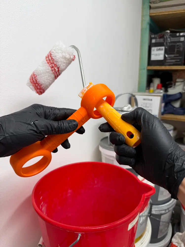 Paint Roller Cleaner — example colour. Includes: one paint roller cleaner. Approximate dimensions (W × D × H): • Paint Roller Cleaner: 235.2 × 73.3 × 27.5 mm.