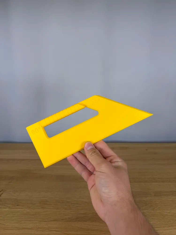 Paint Shield / Paint Guard — example colour. Includes: one paint shield / paint guard.