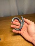 Desk Backpack Hanger — example colour. Includes: One complete printed item in the selected configuration. Approximate dimensions (Width × Depth × Height): 1 supplied: 15 × 86.3 × 76 mm.
