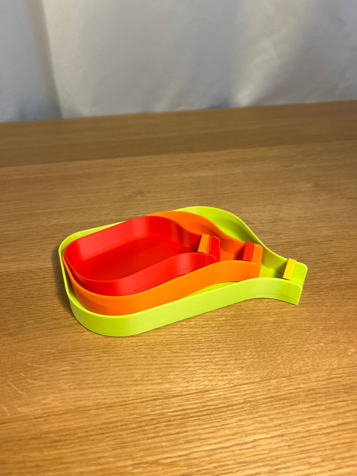 Example funnel trays in multiple sizes and colours