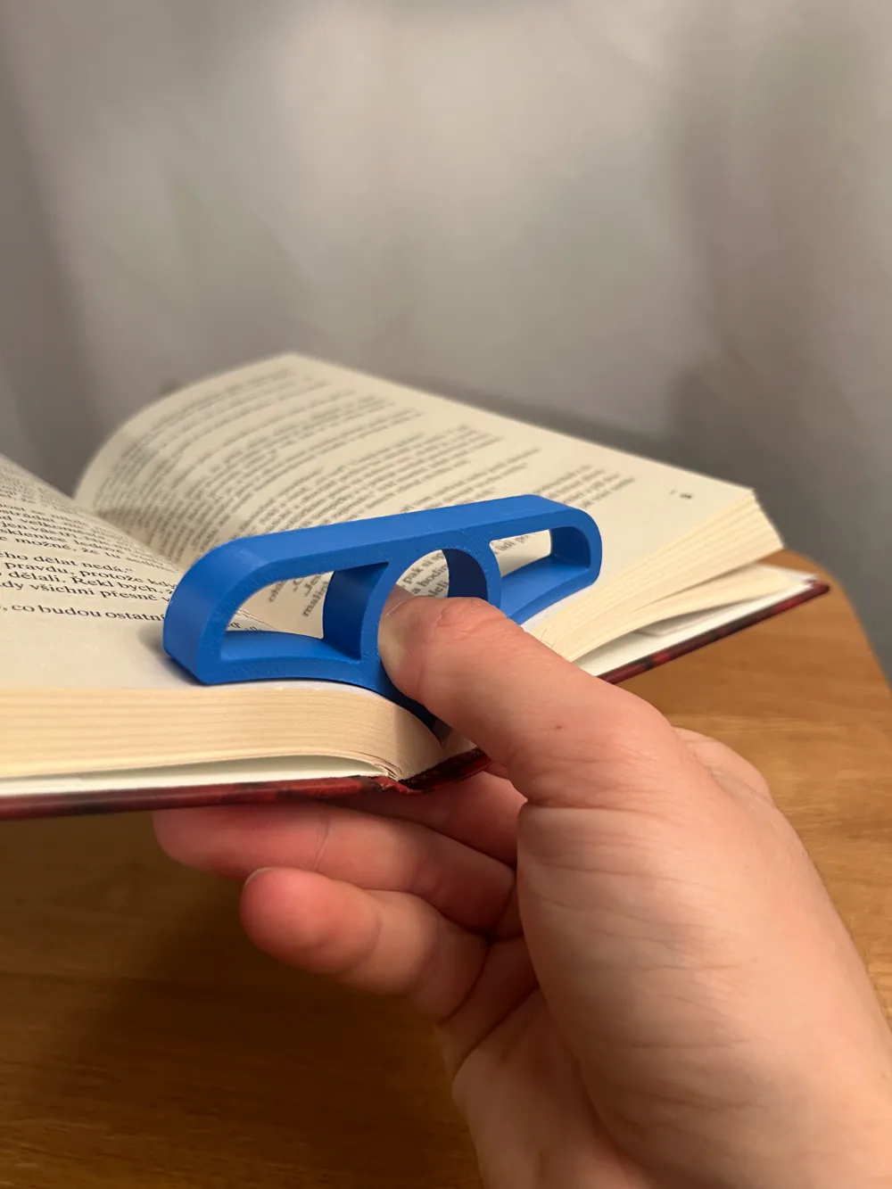 Book Page Holder V1 - Pack of 5 — example colour. Includes: 5 printed pieces of the selected design. Approximate dimensions (Width × Depth × Height): 5 supplied: 99.2 × 43.7 × 12 mm.