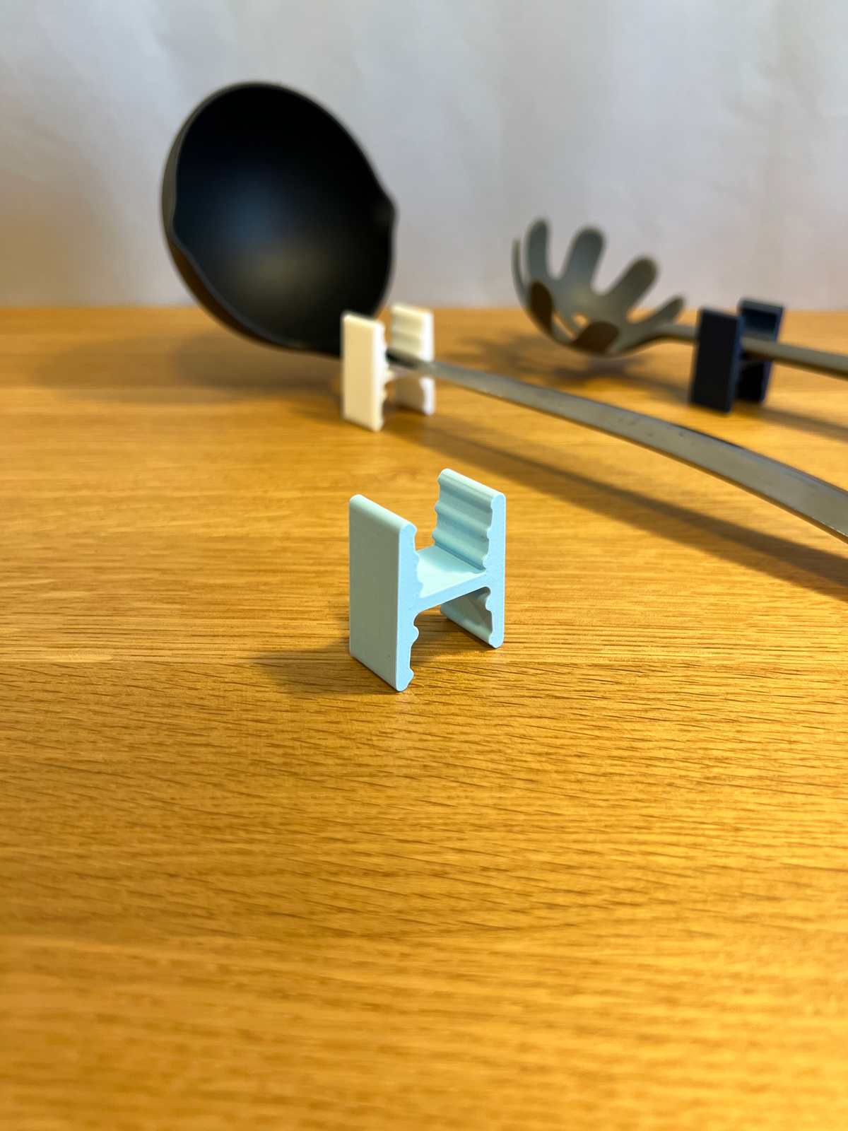 Kitchen Utensil Stand — example colour. Includes: One complete printed item in the selected configuration. Approximate dimensions (Width × Depth × Height): 1 supplied: 35 × 27.9 × 16 mm.